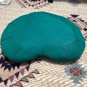 YOGA CUSHION